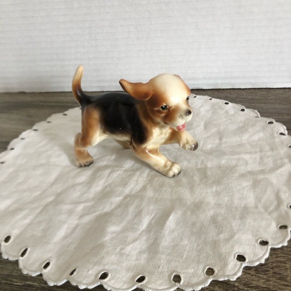 Vtg Ceramic Puppy Figurine Made in Japan